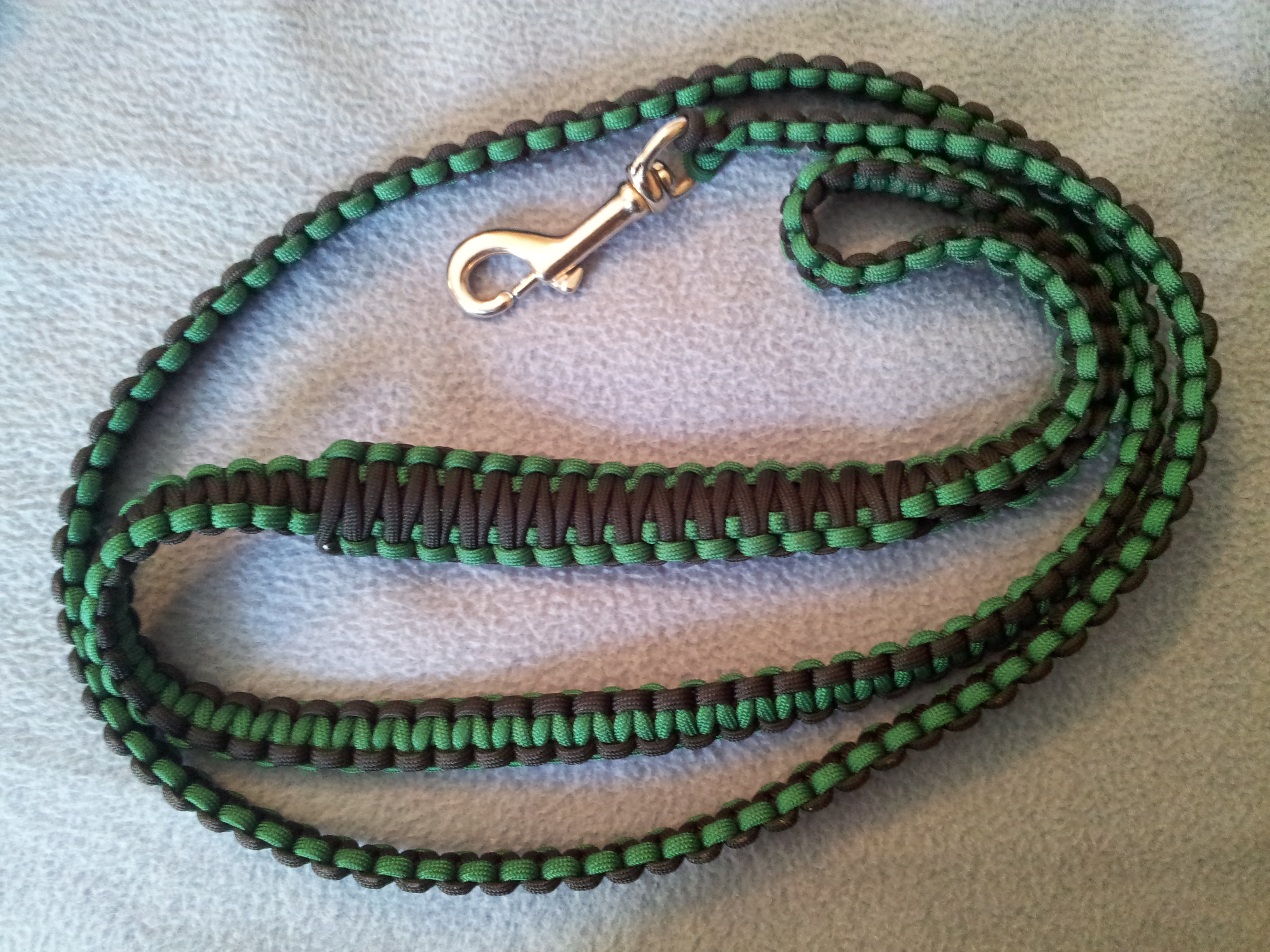 Green and Black Paracord Leash-